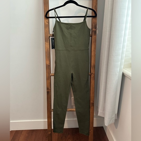 NWT Aritzia LIFE Divinity Jumpsuit - Picture 5 of 8